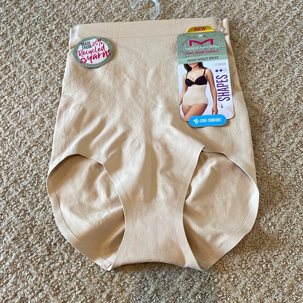 NWT Maidenform Highwaist Shapewear Size M
